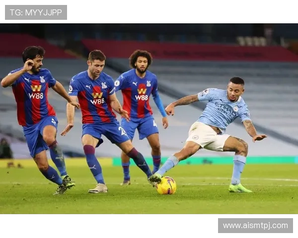 全球知名代言足球明星盘点及其品牌合作影响力分析